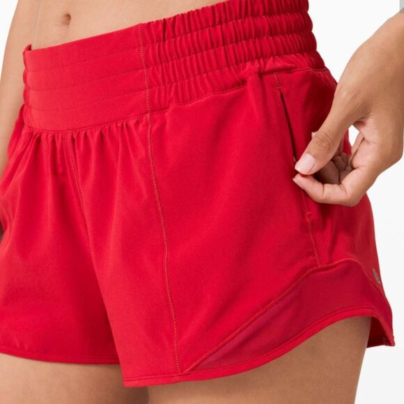 NWOT Lululemon Hotty Hot LR Short 4" - Picture 2 of 6